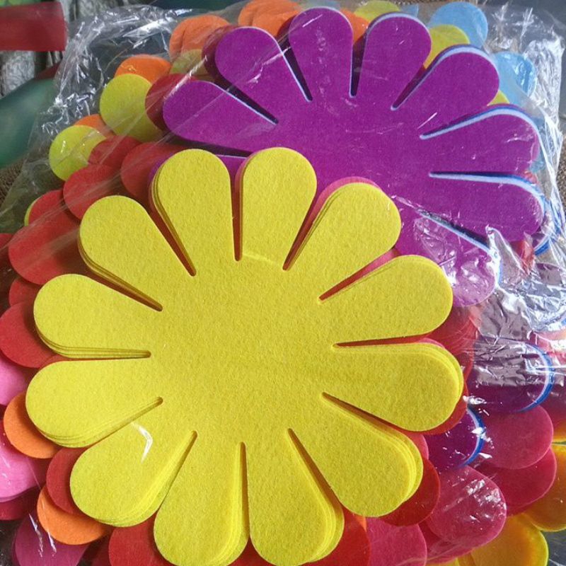1 Bông Hoa nỉ dập sẵn 20cm lớn trang trí