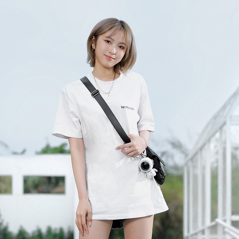 Quạt mini cầm tay không cánh đeo cổ hình phi hành gia - siêu dễ thương - QUÀ TẶNG MÙA HÈ Ý NGHĨA | BigBuy360 - bigbuy360.vn