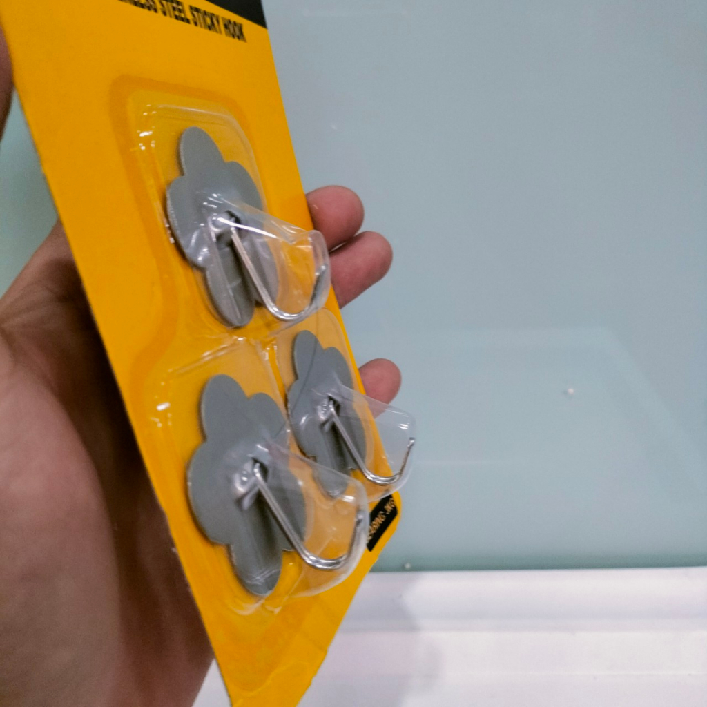 Set 3 Móc Dán Tường Kim Loại Inox Hoa Mai