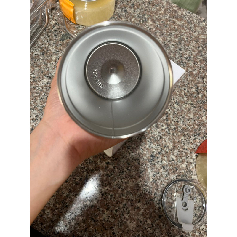 Cốc giữ nhiệt dung tích 600ml inox cao cấp không rỉ giữ nhiệt 6 đến 8 tiếng - Tặng kèm ống hút | BigBuy360 - bigbuy360.vn