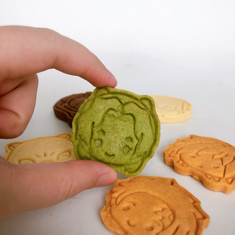 Combo 6 bánh quy Kimetsu no Yaiba nhân vật Inosuke, Shinobu, Tanjiro, Zenitsu, Nezuko, Giyu