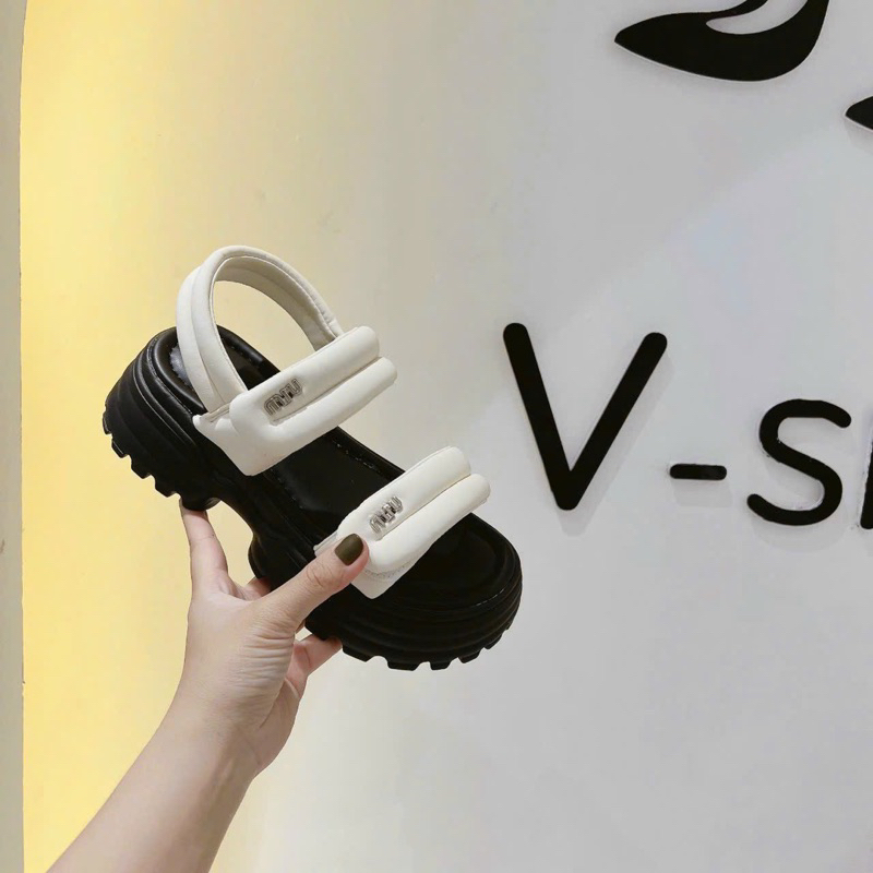 Giày sandal miu đế thô 6p