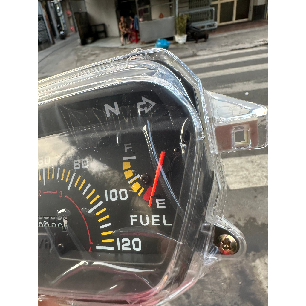 ĐỒNG HỒ XE DREAM LÙN