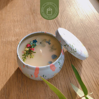 Nến thơm tinh dầu thiên nhiên, quà tặng sinh nhật cho nữ adora candle vintage tin size s 100g nhiều mùi hương cao cấp