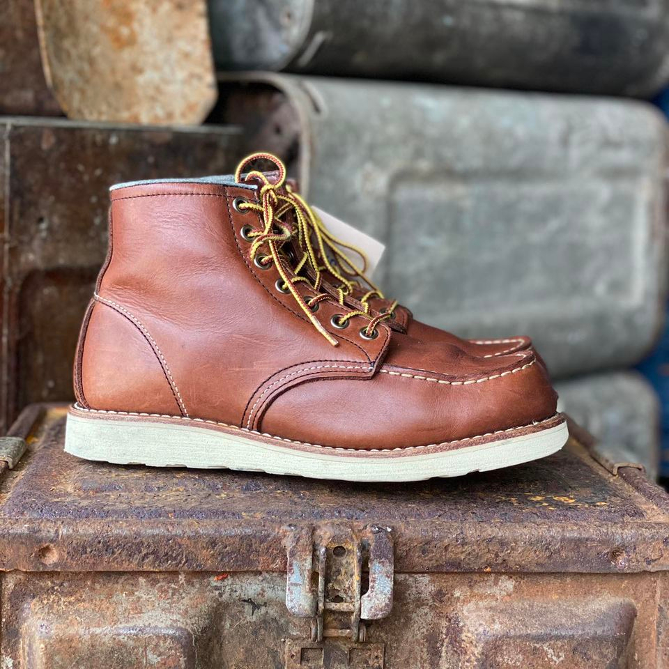 𝑩𝒐𝒐𝒕𝒔 𝑴𝒐𝒄𝒕𝒐𝒆 𝑯𝒂𝒘𝒌𝒊𝒏𝒔