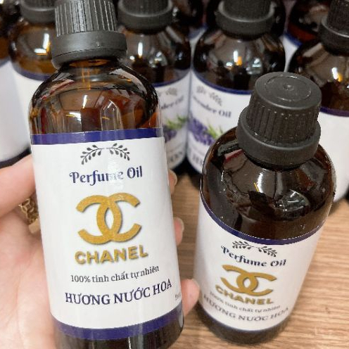 Tinh dầu xông phòng 100% tự nhiên về cực nhiều, mùi thơm lâu, tạo cho không khí spa thêm phần ấm áp