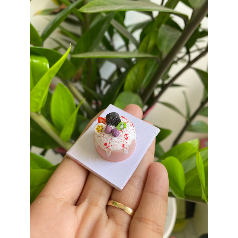 Mô hình bánh mini bằng đất sét