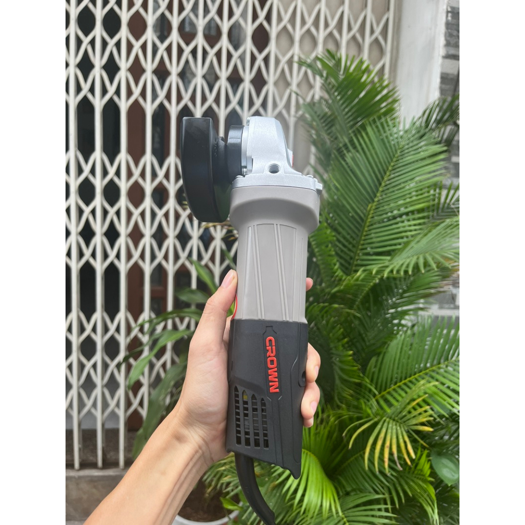Máy mài góc 650W Crown CT13559