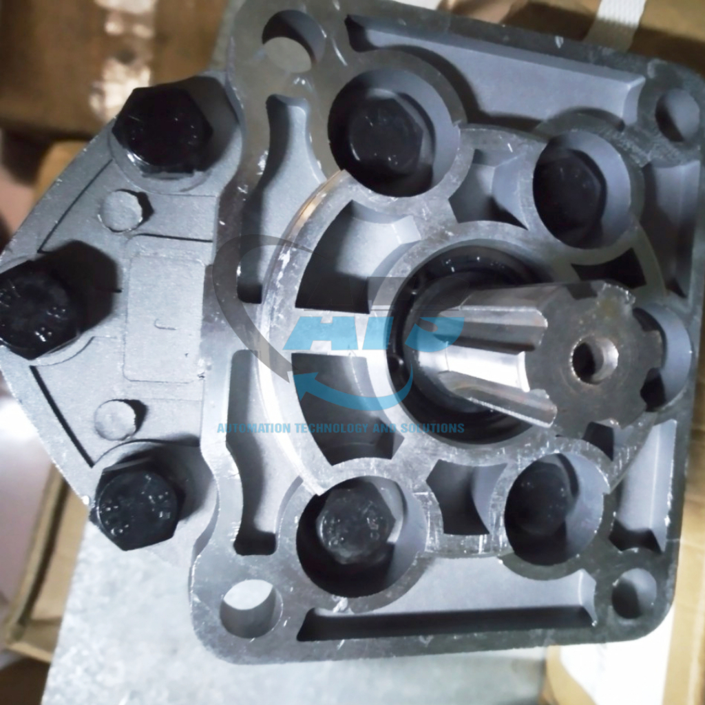 Bơm thủy lực CBT-F550R bơm nhông