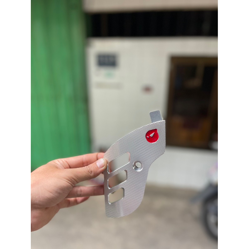 Che phuộc Maru CNC cao cấp cho xe VESPA