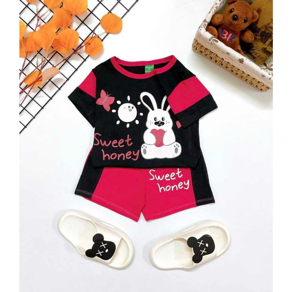 Bộ quần áo trẻ em cộc tay cho bé gái 10-25kg, màu sắc tươi đẹp, vải đẹp, thun cotton co giãn 4 chiều, thấm hút mồ hôi