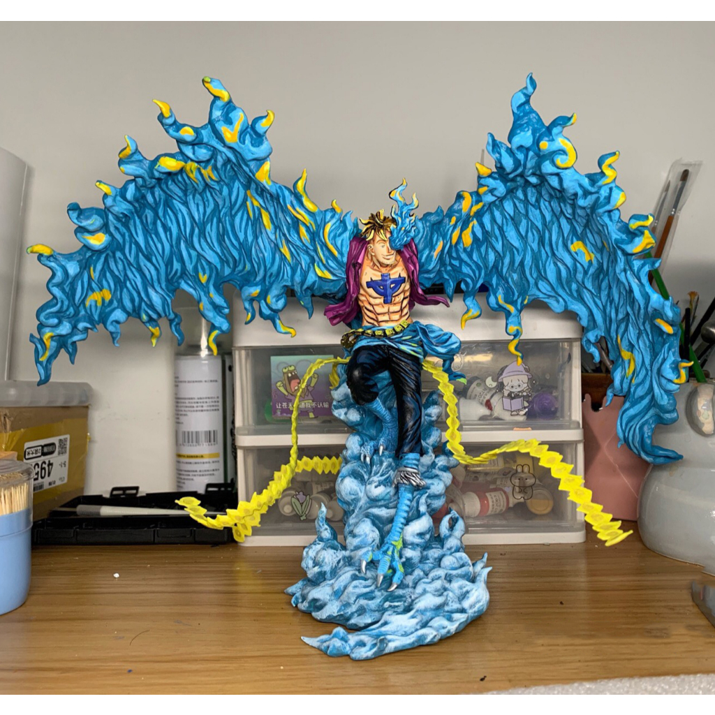 Mô hình marco phượng hoàng - mô hình one piece