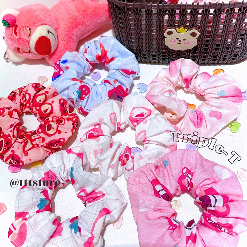 Scrunchies gấu dâu dây cột tóc gấu lotso đồ buộc tóc bé gái cho nữ xinh xắn cute