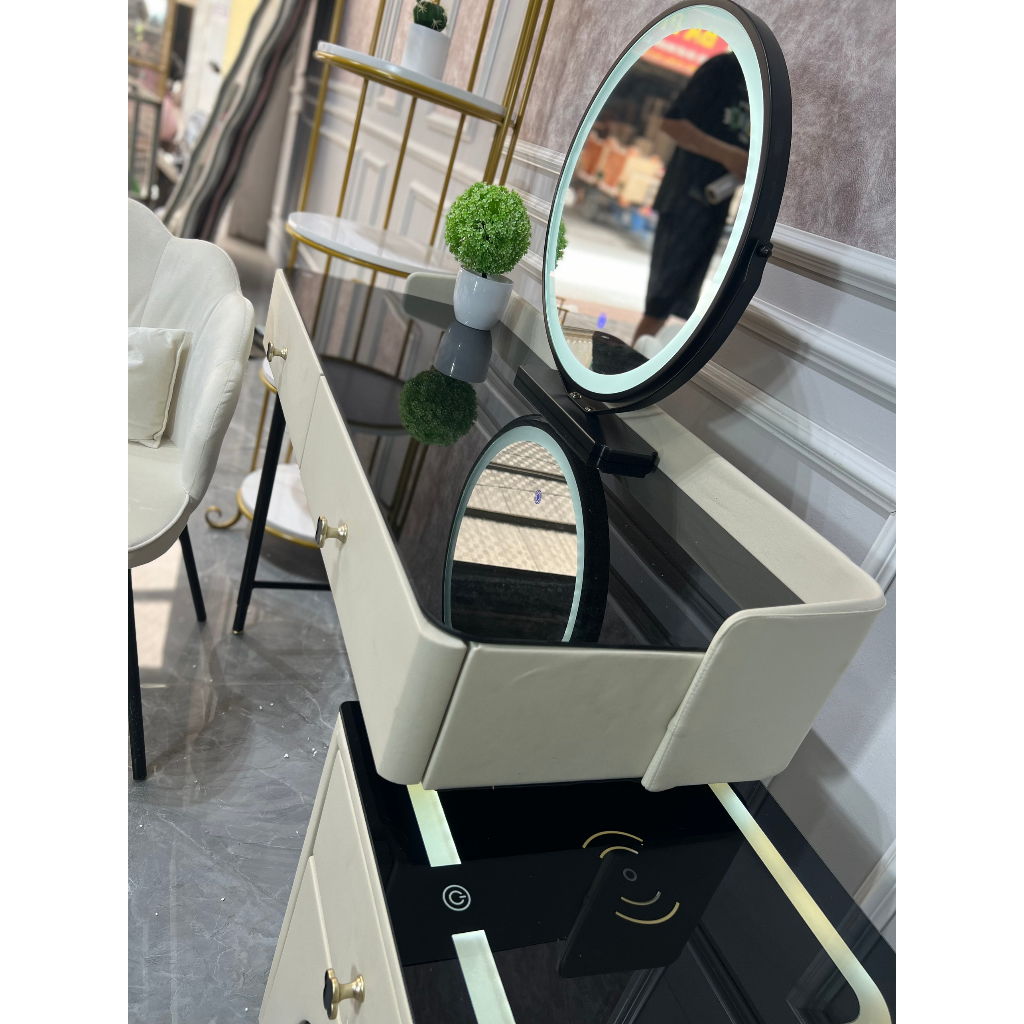 Bàn trang điểm thông minh, bàn phấn thông minh có loa sạc đèn đủ bộ cả ghế và gương  - Mã VTP10 - Nội thất Chani