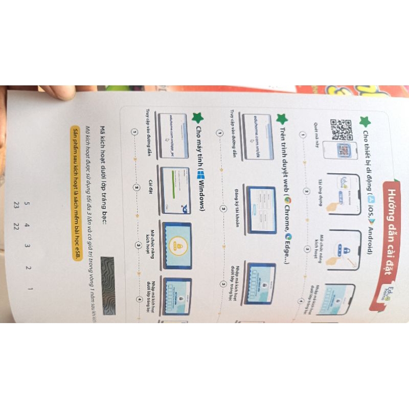 Tiếng Anh lớp 3 Extra and Friends Pupil's Book