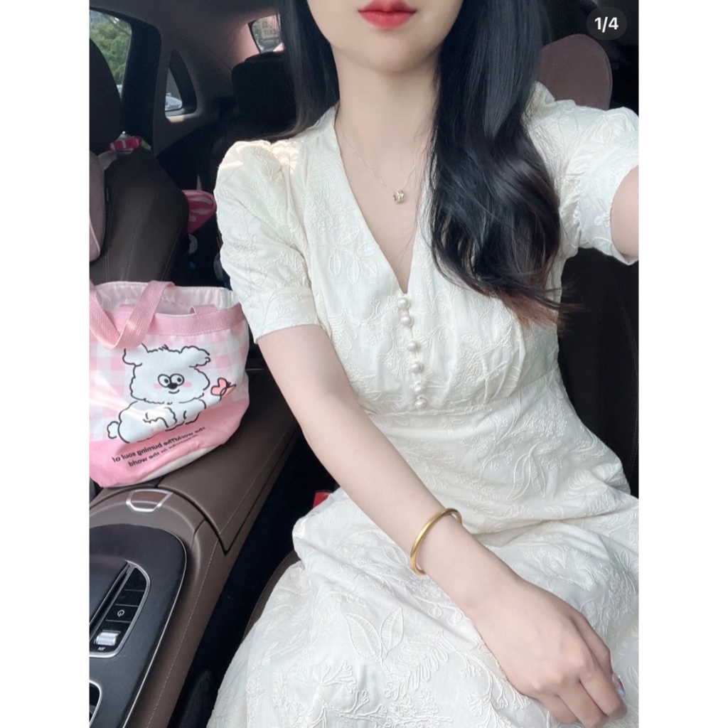 ĐẦM GẤM MIDI CỔ V NÚT NGỌC