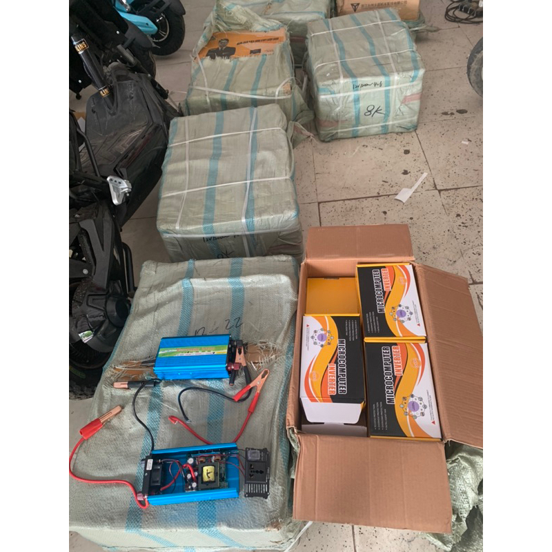 Bộ Kích Điện Ắc Quy 12V lên 220V 1200W INVERTER