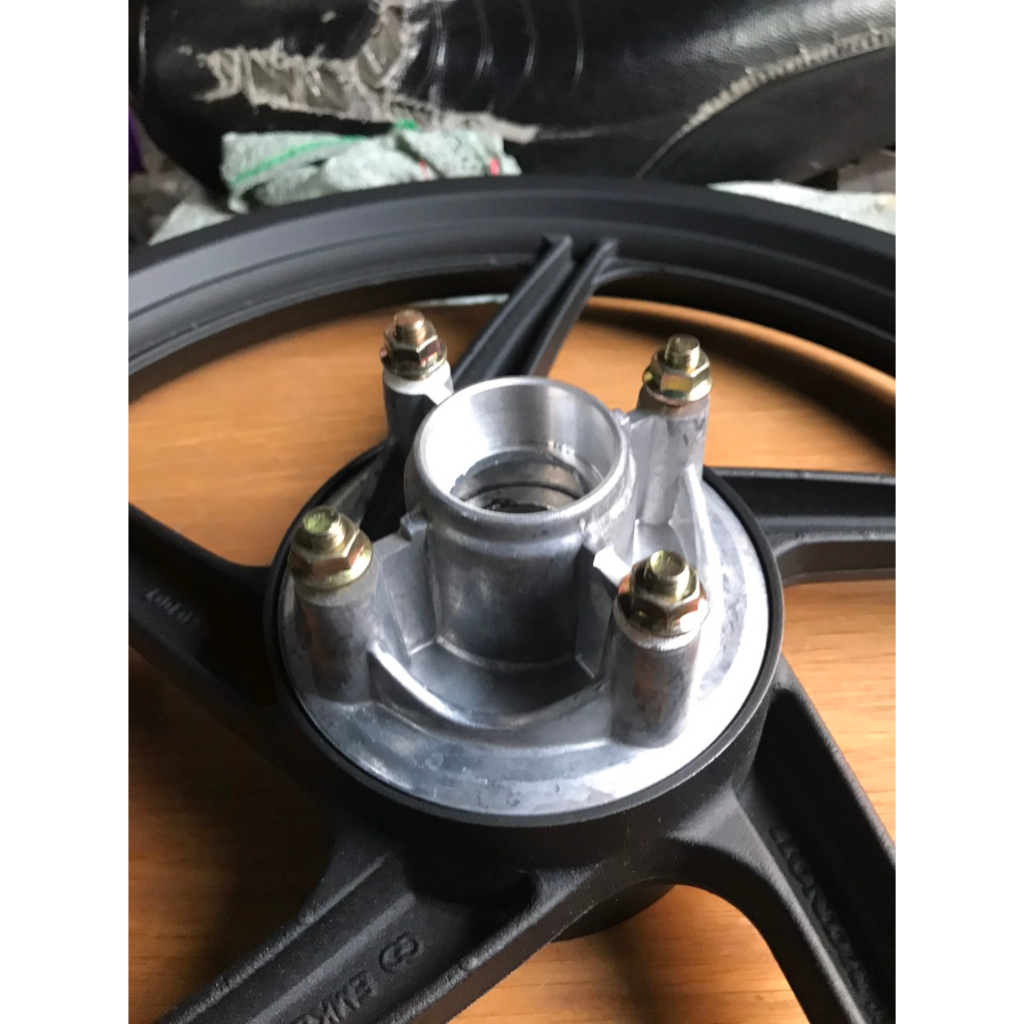 CÙI DĨA SÊN HONDA WAVE S RS VÀ WAVE S RS RSX 110 WAVE A 110,BLADE 110,FUTURE 125 DREAM 110 LÊN ZIN