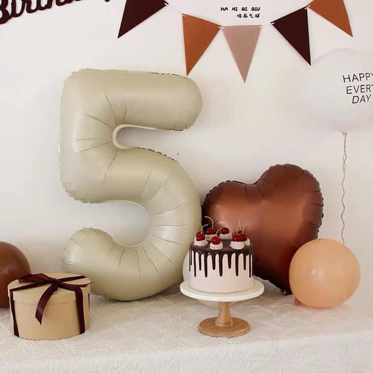 Bóng số tuổi sinh nhật màu kem, nâu caramen size to 32" 70cm phong cách Hàn quốc