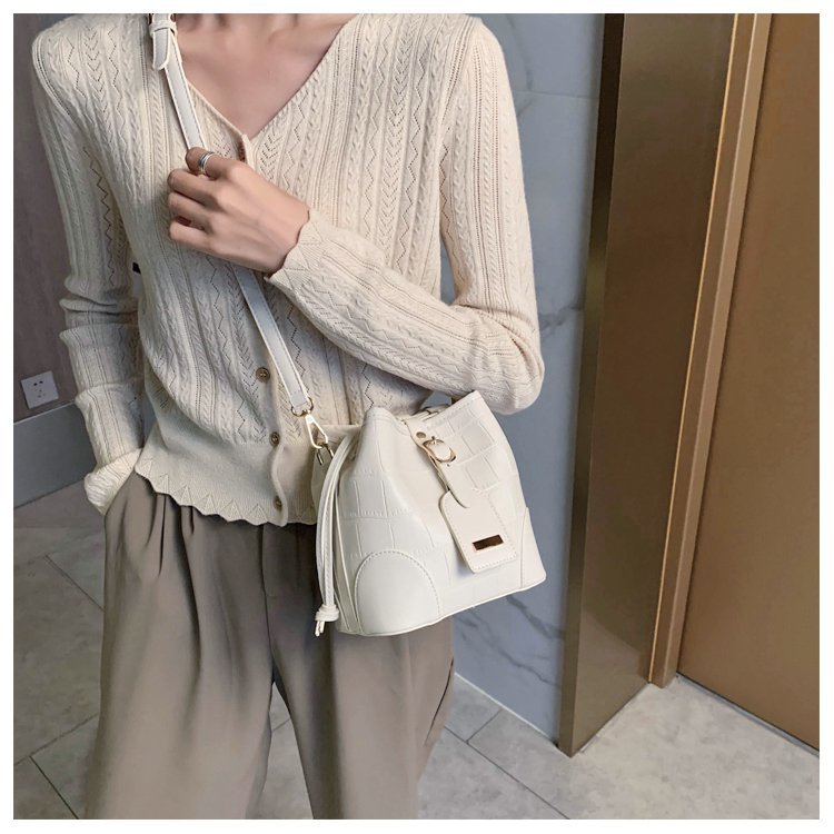 Túi Xách Nữ Công Sở Đeo Chéo Nữ Dây Rút WESTIE STUDIO - A336.TXN