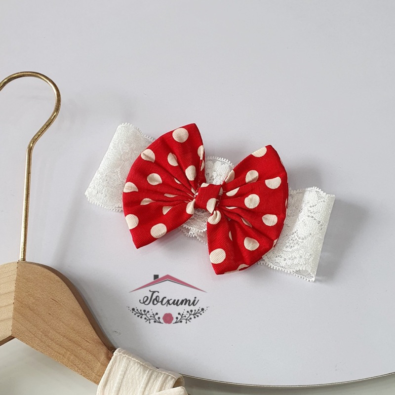 Bộ liền thân nơ lưng to phối thân bi đỏ dễ thương cho bé tặng kèm nơ tóc bi đỏ - Tocxumi