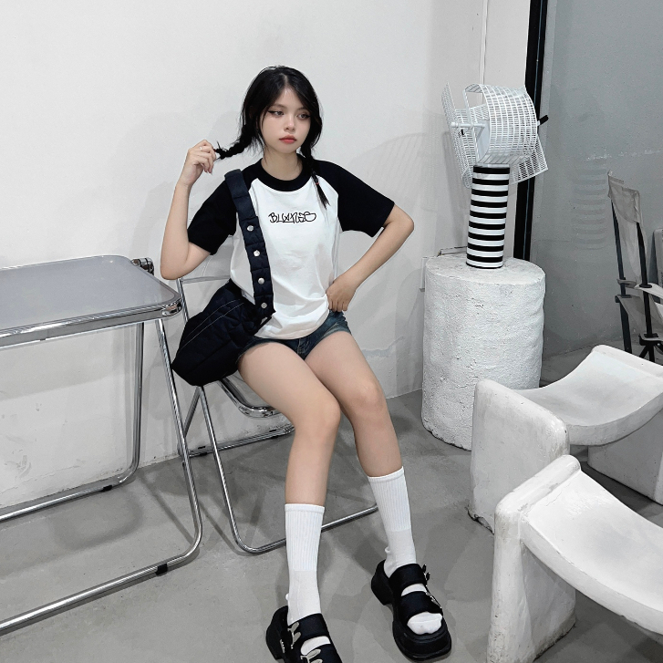 Áo thun baby tee form raglan chữ thêu Buenas BTB13