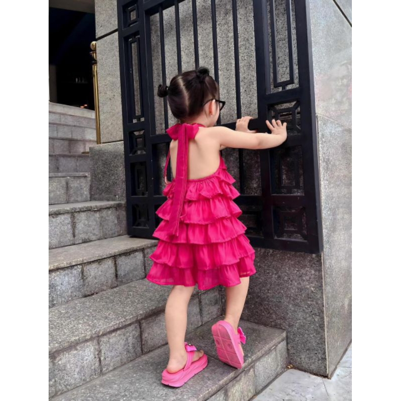 Váy  yếm tầng xinh xắn, dễ thương bé gái