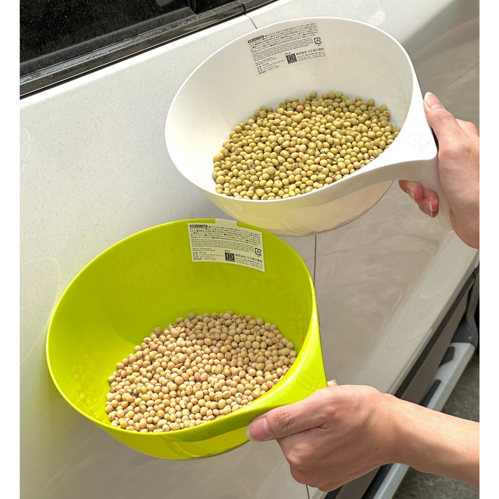 HÀNG NHẬT - Tô trộn thực phẩm có tay cầm 22,5cm Kokubo (màu trắng/Xanh)