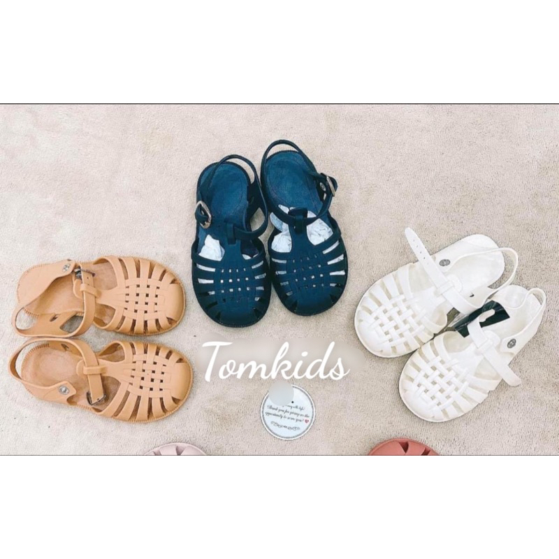 Sandal rọ hottrend 2023 mẫu mới xịn xò, nguyên túi zip, tagmac tem mã