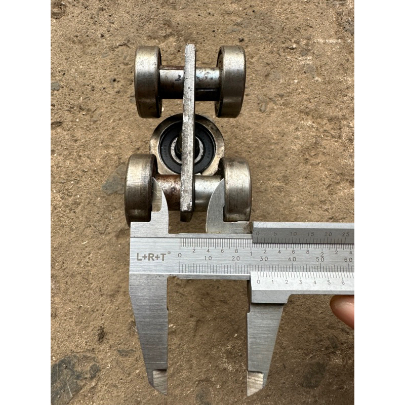 Bi treo cửa xếp 04 bánh