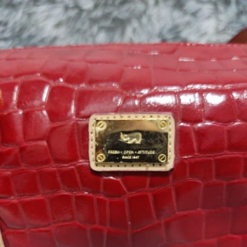 Túi M64 si hiệu PAT Korea da bò dập vân cá sấu 30cmx đường kính 12cm