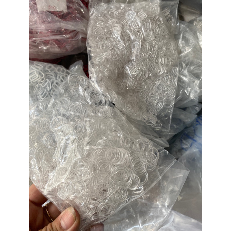 Khoen dây áo ngực 0.8cm-1.2cm giá 65k/400 khoen nhựa