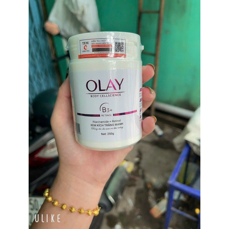 Kem kích trắng mạnh Olay dành cho da ngâm đen chai lì, khó trắng