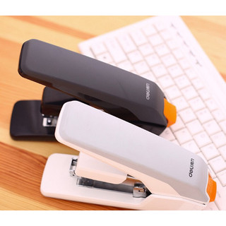 Dập ghim Deli 0465 (60 tờ)