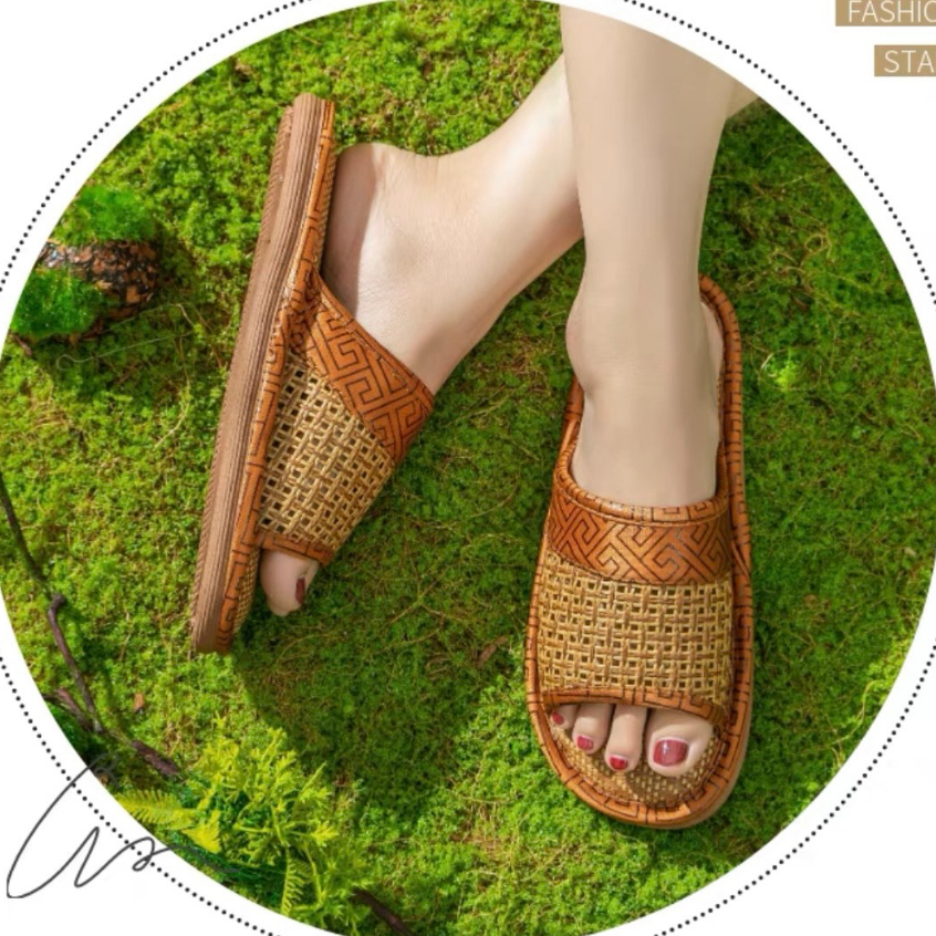 Dép Cói Mây Đi Trong Nhà Viền Nâu Mokimart 4 Mùa, Dép Đi Văn Phòng Êm Mềm, Thoáng Chân, Chống Hôi, Chống Trơn Trượt