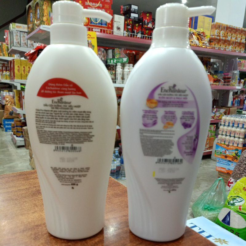 DẦU GỘI ĐẦU NƯỚC HOA ENCHENTEUR DƯỠNG TÓC SIÊU MƯỢT-650g