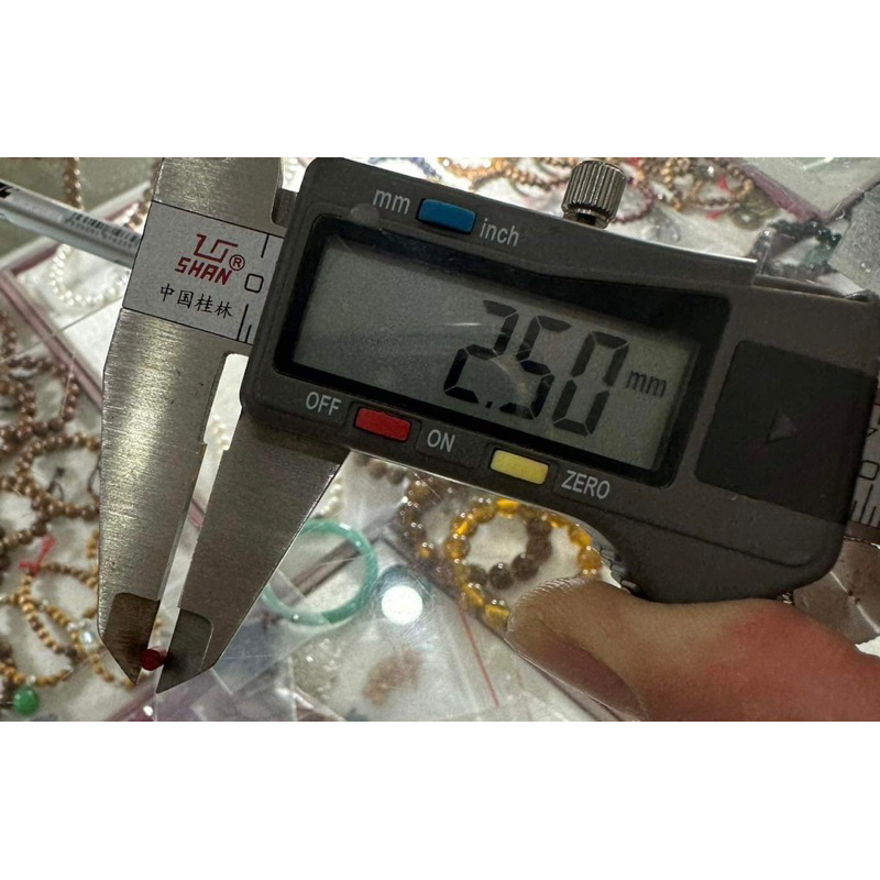 10g ĐÁ ĐỎ SIZE TO