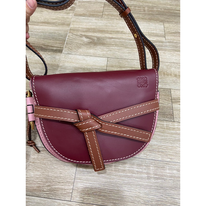 Túi si da thật hiệu Loewe