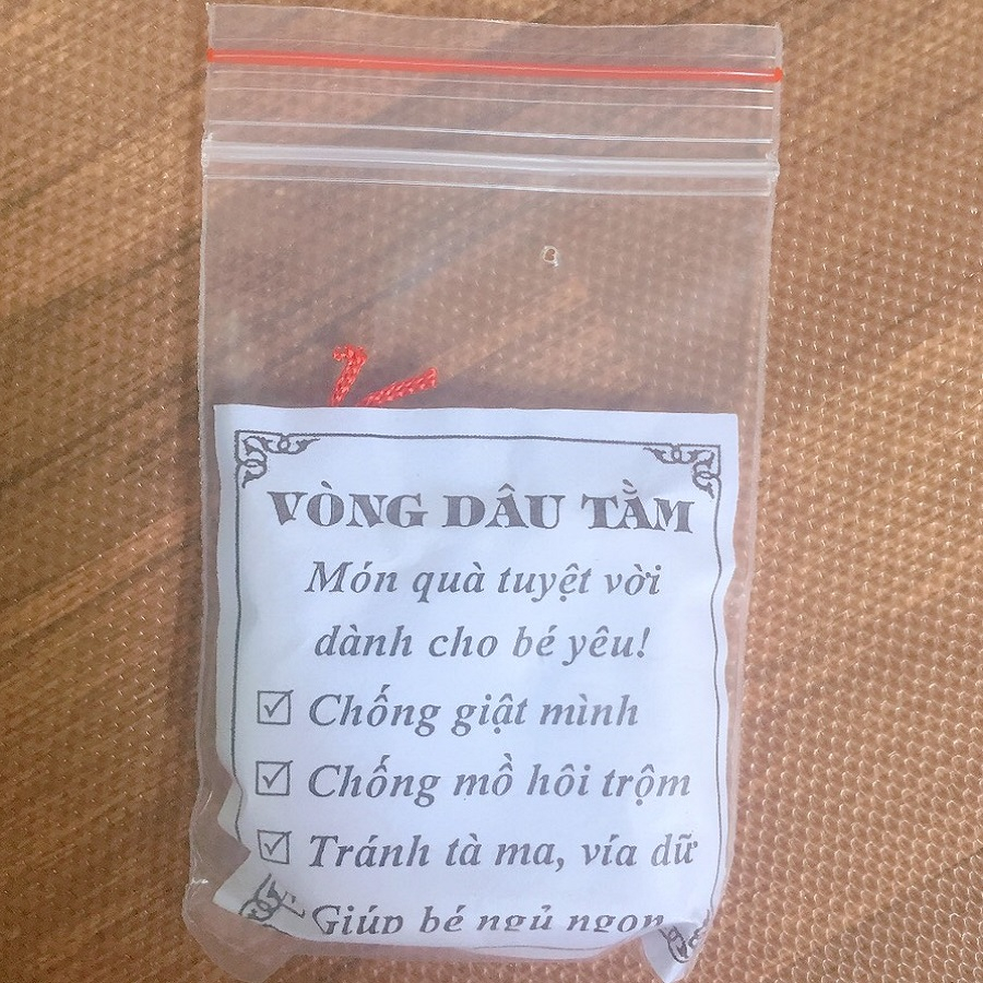 Vòng dâu tằm cho bé sơ sinh, vòng bảo vệ giúp bé ngủ ngon tránh giật mình khi ngủ tránh gió khi đi ra ngoài