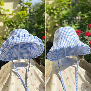 Mũ vành cụp xếp ly caro