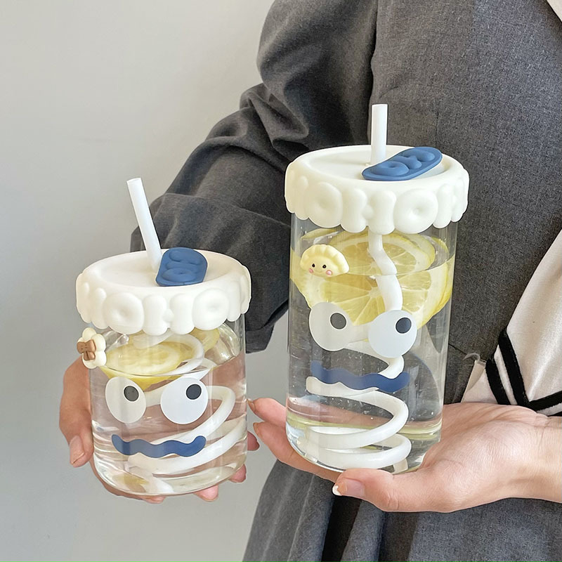 Cốc sippy mắt to kèm ống hút 3D siu cute