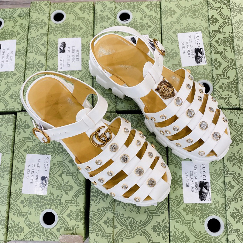 Dép quai hậu rọ 2 màu