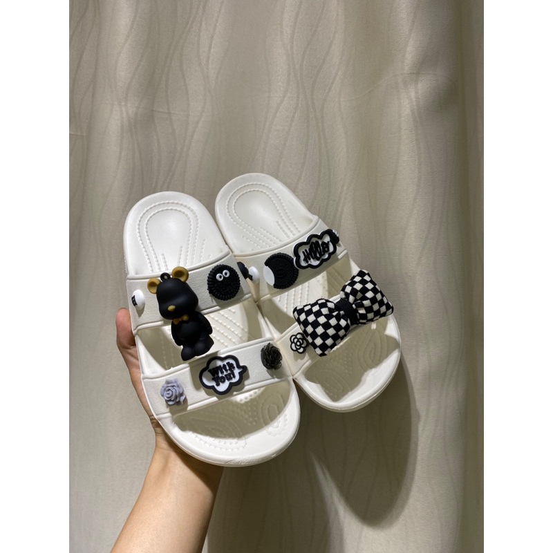 Dép lê 2 quai kèm sticker
