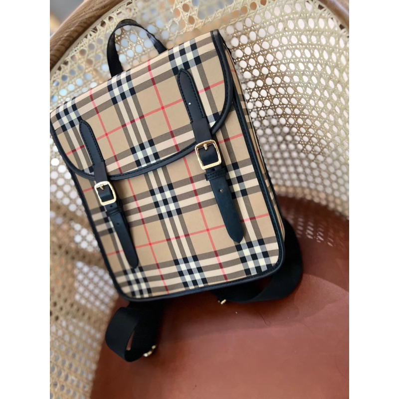 Balo Bur be rì về size 30cm form đứng dây đeo bản to êm vai W488-30