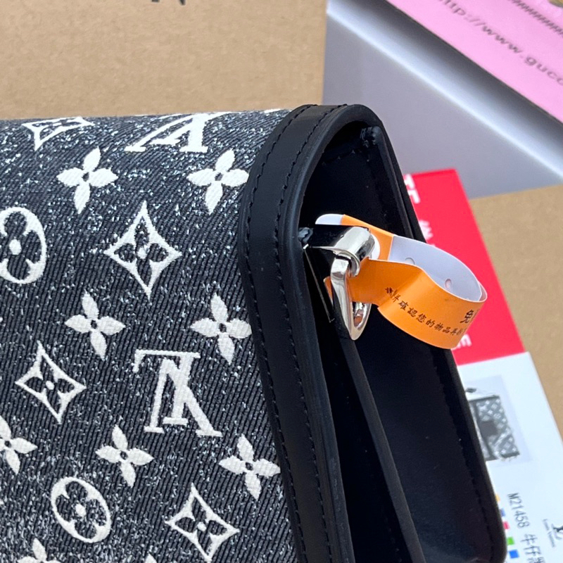 Túi đeo chéo đeo vai LV Dauphine MM denim hịn mịn full2box lót nhung đẹp W266-25