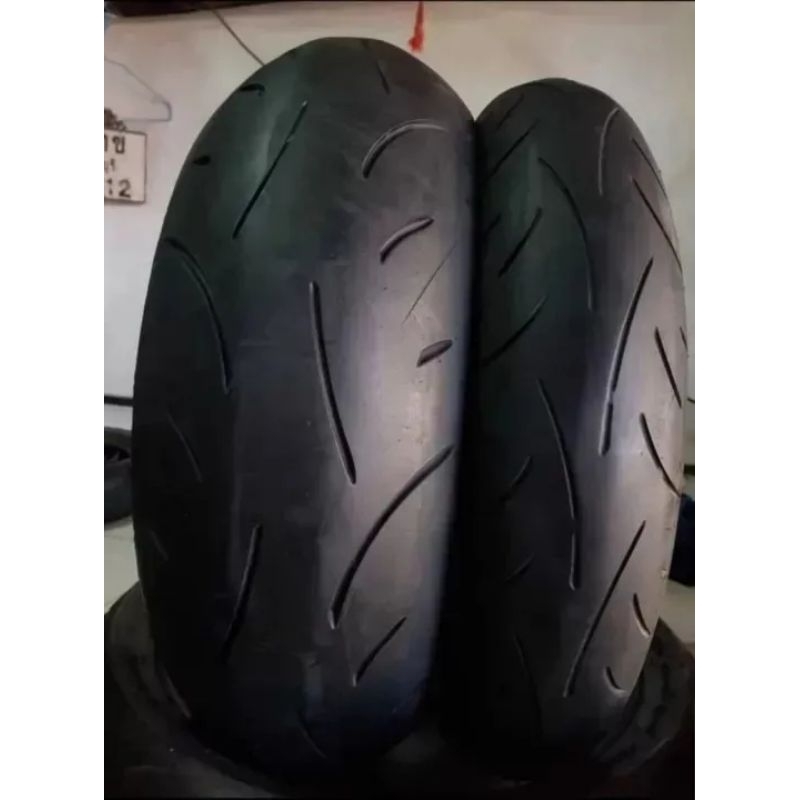 (vỏ cũ) Lốp xe máy CŨ 180/55-17 Gắn các loại xe mâm 17. độ lốp to. r15 . ninja 300.400 cbr. gsx. duk
