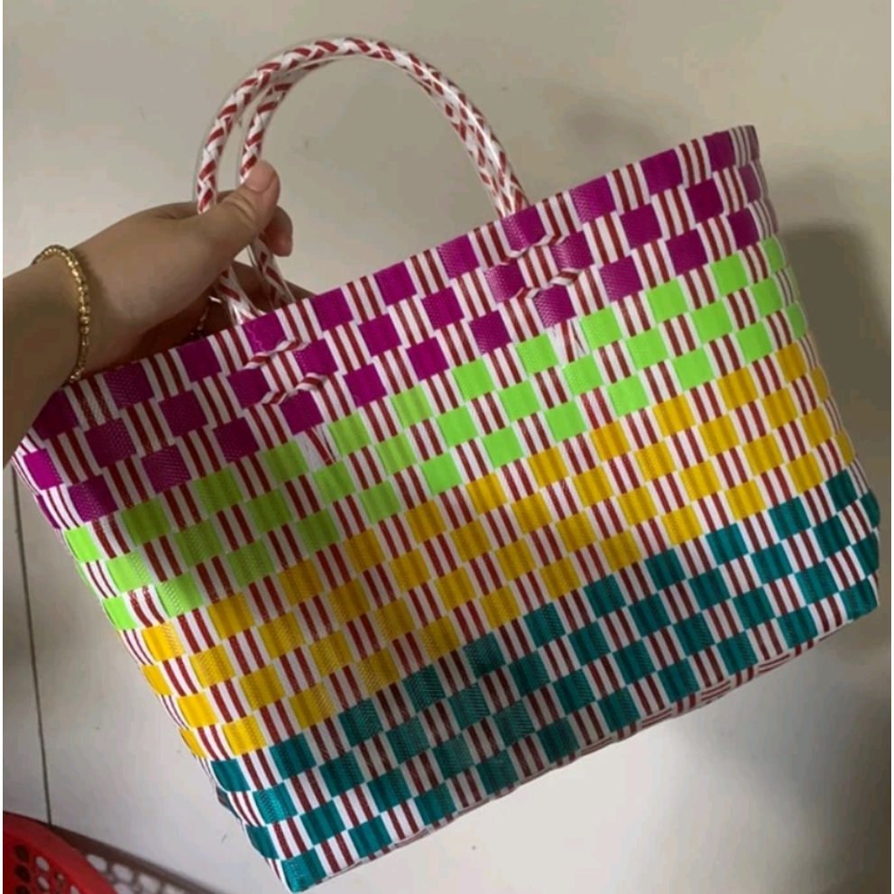 Túi xách đan tay họa tiết sọc
