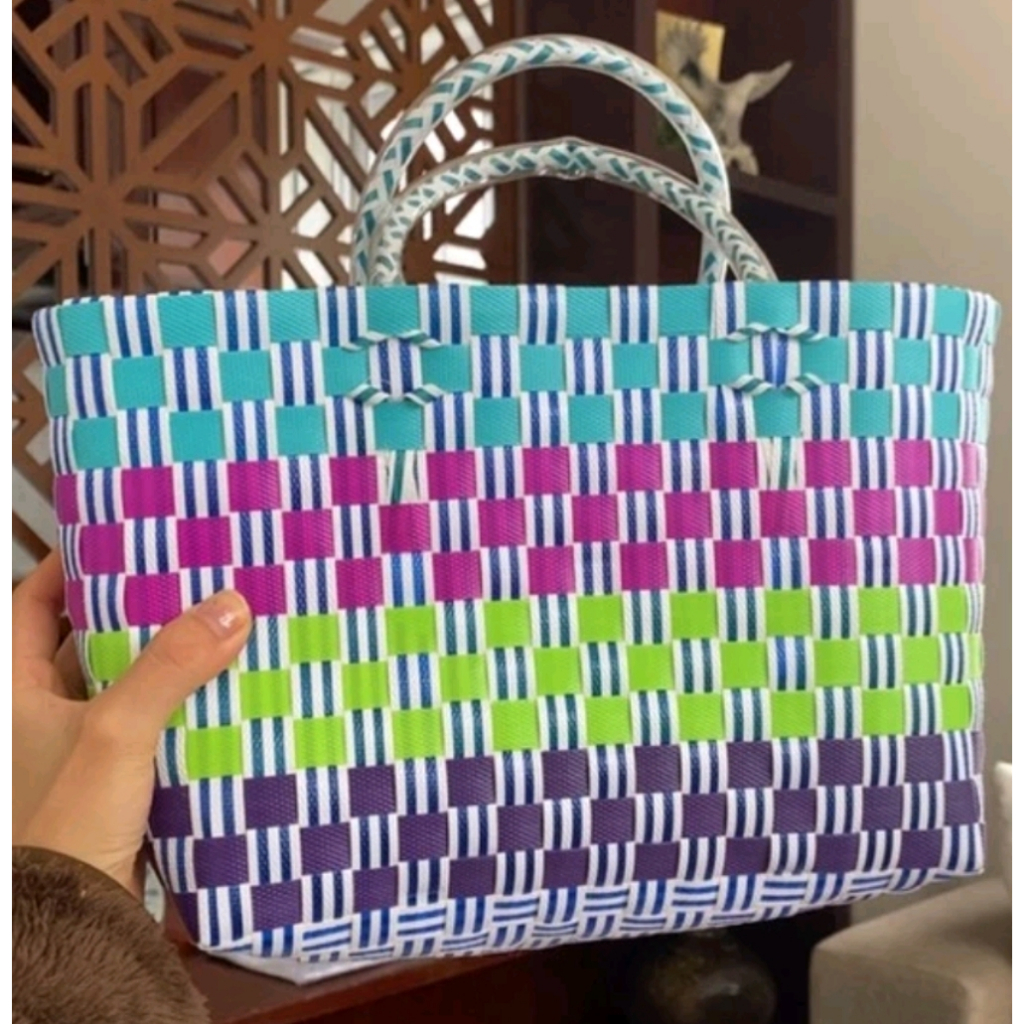 Túi xách đan tay họa tiết sọc