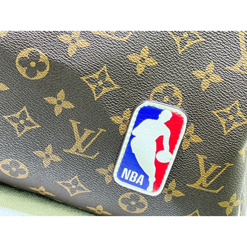 - Túi Du Lịch L.V x NBA Keepall 55 Monograms Cao Cấp - Túi Trống L.V x NBA