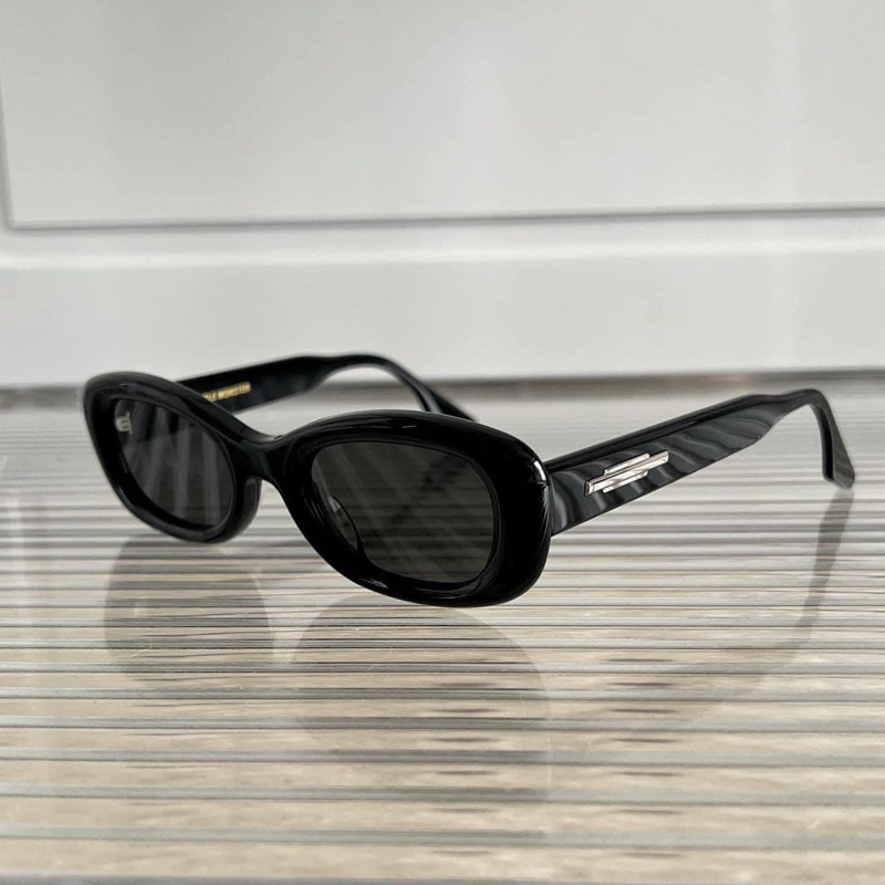 Kính râm TAMBU chống tia UV dáng vuông hàn quốc trendy Jelly Eyewear
